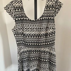 Black and white funky print knit dress